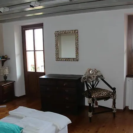 빌라 The Olive House, Garden And Pool
