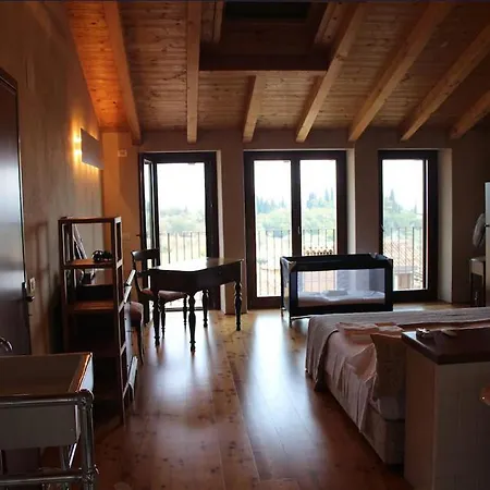 The Olive House, Garden And Pool Gaino