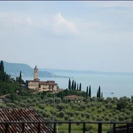 The Olive House, Garden And Pool Villa Gaino