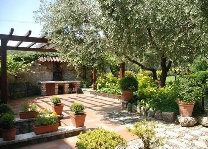 Villa The Olive House, Garden And Pool Gaino